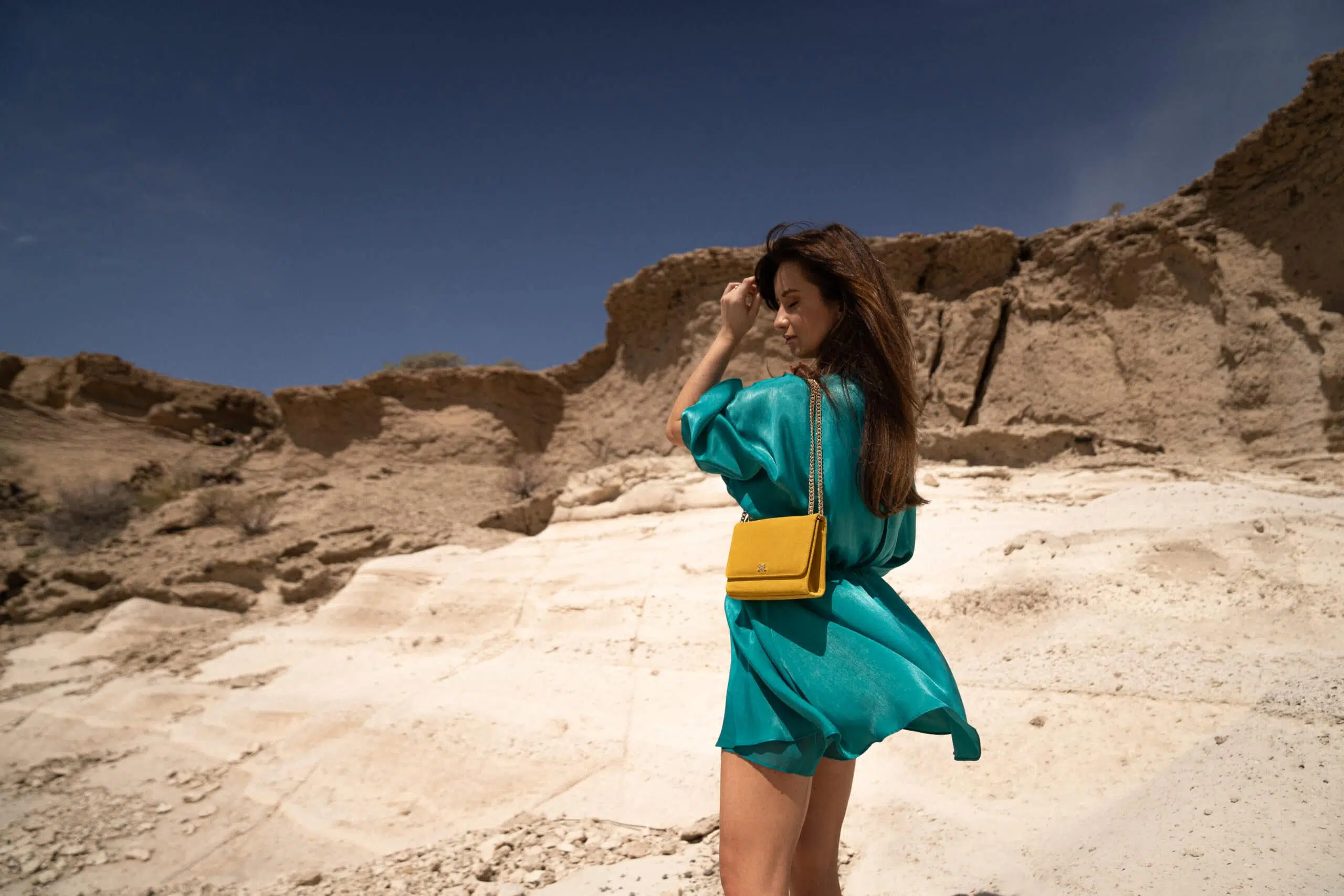 ŻÓŁTA TOREBKA TOREBKA KOPERTOWA